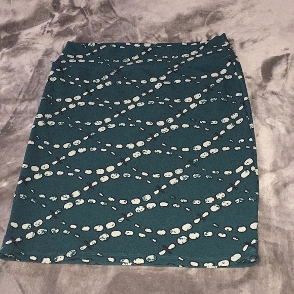 LuLaRoe Dresses & Skirts - LulaRoe Cassie Skirt